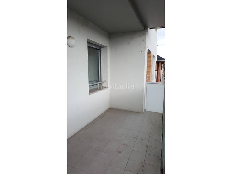 Foto 9c18051b-97a1-4505-af64-48ec7af53d0e. Piso especial inversores piso parking trastero en Olot