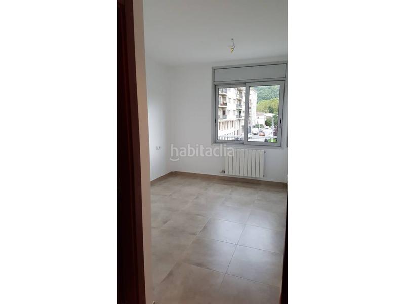 Foto bee764e5-8cb5-45ee-93f1-a15929c75839. Piso especial inversores piso parking trastero en Olot