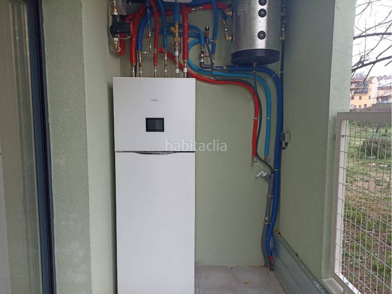 Foto 1a24bc73-9f03-4689-acae-26476b3be5d8. Casa a schiera in avenida santa coloma 115 in Olot