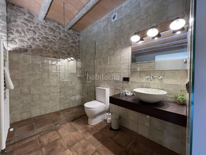 Foto 1084a2a7-63a7-4197-ae4b-70790e282f33. Casa  en venta sant privat den bas en Vall d´en Bas (La)