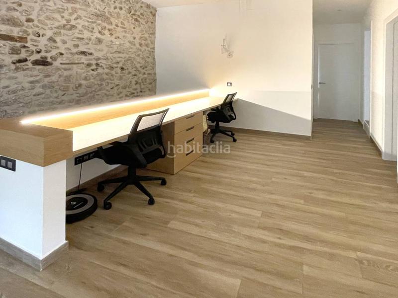 Foto 81d1ab5c-a2f5-405f-b207-42db23b26a76. Casa  en venta sant privat den bas en Vall d´en Bas (La)