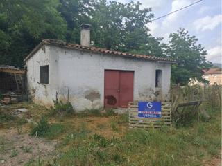 Casa  Estació. Edificación  les planes dhostoles