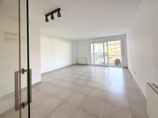 Appartement  Aranjuez. Olot  zona pequin piso con pk en venta