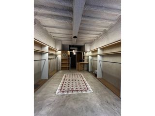 Miete Geschäftsraum  Calle sant esteve. Local zona comercial olot