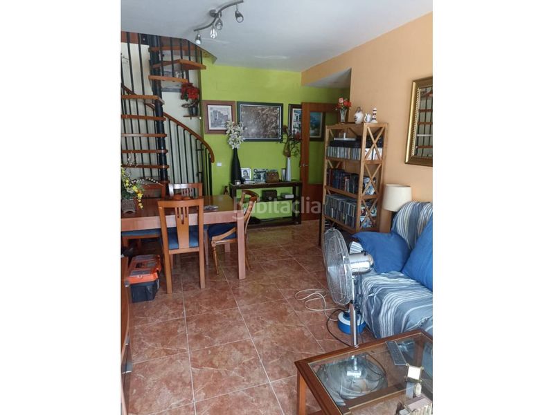 Foto 378efaab-59b2-4e84-a3b1-ffd21078adbc. Duplex avec chauffage parking dans Olot