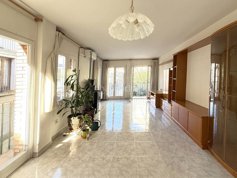 Foto 8e37a65e-d726-4ce6-a1b4-1f87c216f235. Appartamento con riscaldamento in Olot