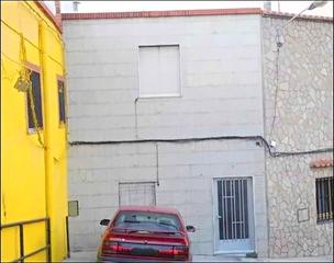 Maison à Carrer montserrat ii 2. Casa en venta en onda