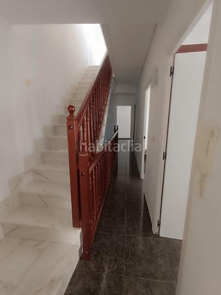 Foto 748c6fbe-abdb-4dd9-bd1e-63998503e0e7. Casa a Onda