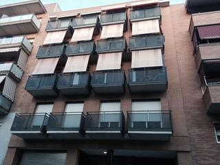 Lloguer Aparcament de moto a Avinguda de catalunya 70. Plaza de moto  en alquiler