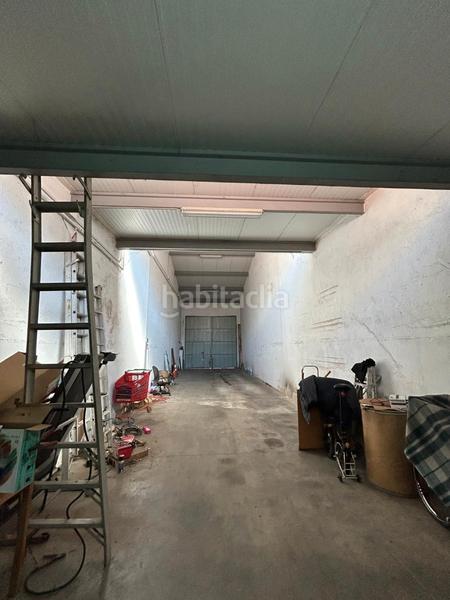 Foto 3b47eeaf-8d12-4c55-8598-2497af971c2a. Bâtiment à usage industriel dans El Remei Badalona