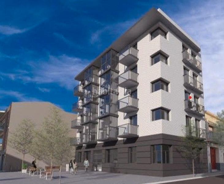 Foto a93eb1db-c5fd-4735-a9cd-715f3a8bb6f3. Duplex in carrer del progrés 179 in Progrés - Pep Ventura Badalona