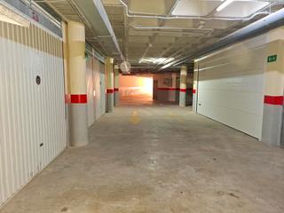 Aparcament cotxe  Cornisa del estacio. Garaje cerrado zona puerto deportivo tomás maestre