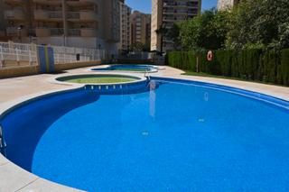 Appartement en Calle sierra del almirez 15. Apartamento de 1 dormitorio con garaje