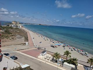 Apartamento  Calle g. Apartamento frontal mediterráneo