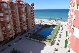 Apartament a Calle g 6. Apartamento con vistas a los dos mares