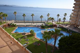 Dúplex a Urbanización puerto y playa 24. Dúplex junto al puerto deportivo tomás maestre