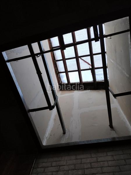 Foto 17063838-9443-4cd1-84e7-0e8310aca6e3. Alquiler local comercial en carrer de montserrat 31 multiples usos,almacen,oficina en Terrassa