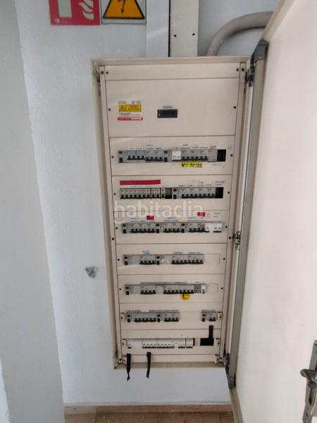 Foto b842f343-dc5c-43aa-9ad6-d02b8bca648a. Rent business premise in carrer ample 32 in San Pere Terrassa