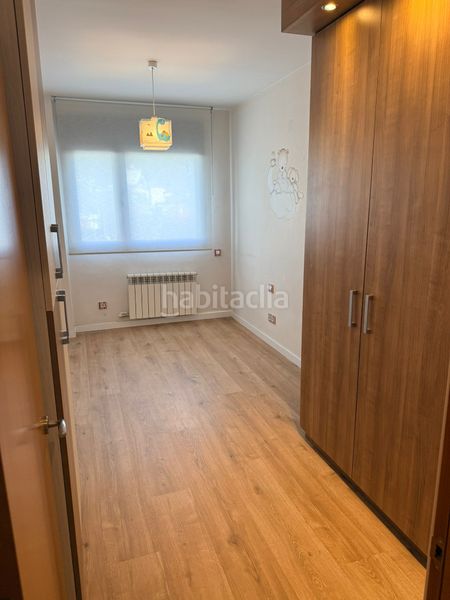 Foto 0bba5d9a-c6e4-452e-bb31-c5f476f7ee13. Pis amb calefacció aparcament a Les Fonts Terrassa