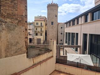 Lloguer Dúplex a Raval de montserrat 9. Piso supercentrico en zona peatonal