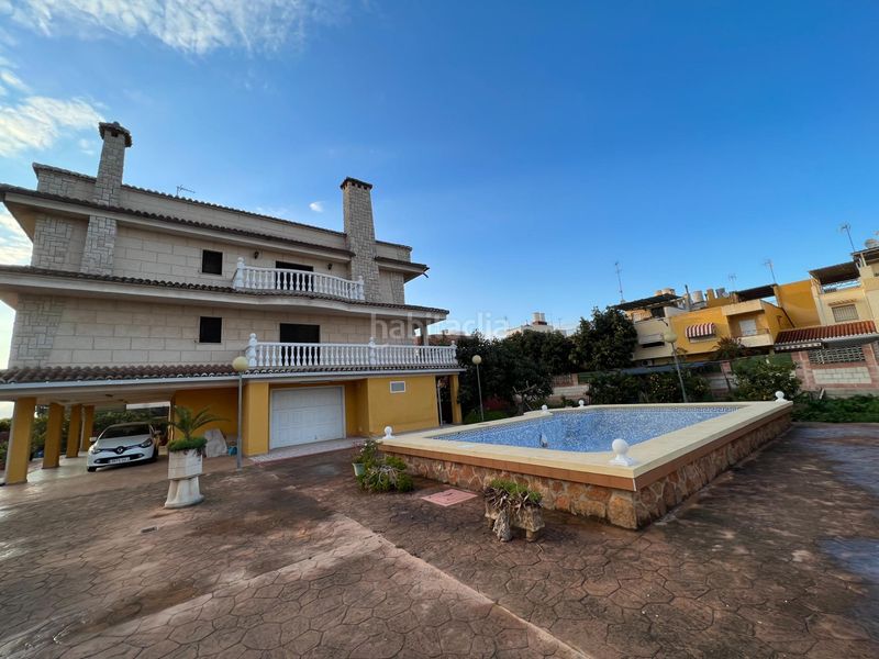 Foto f33eb474-f092-4119-ae4d-cc6d977990fb. Xalet amb calefacció aparcament piscina a Sueca Sueca