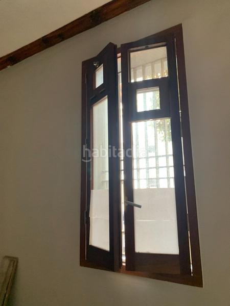 Foto bd542e9f-a742-4ff7-8fff-e8621a7c5a23. Locale commerciale in El Carme Valencia