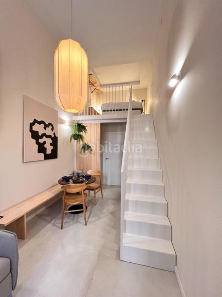 Foto 293b64d9-3cbf-41f6-bf85-bd61a99ea2f0. Estudio  duplex, con licencia turistica, en planta baja, activo desde hace 1 año, muy rentable. en Valencia