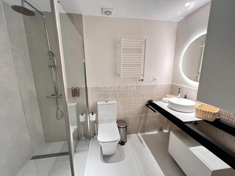 Foto 3eb1a4be-457f-4578-807b-4e7e3bebb7bd. Estudio  duplex, con licencia turistica, en planta baja, activo desde hace 1 año, muy rentable. en Valencia