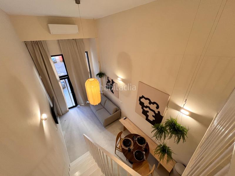 Foto 5f9029c2-b738-40c8-9987-a87fc8247ed0. Estudio  duplex, con licencia turistica, en planta baja, activo desde hace 1 año, muy rentable. en Valencia