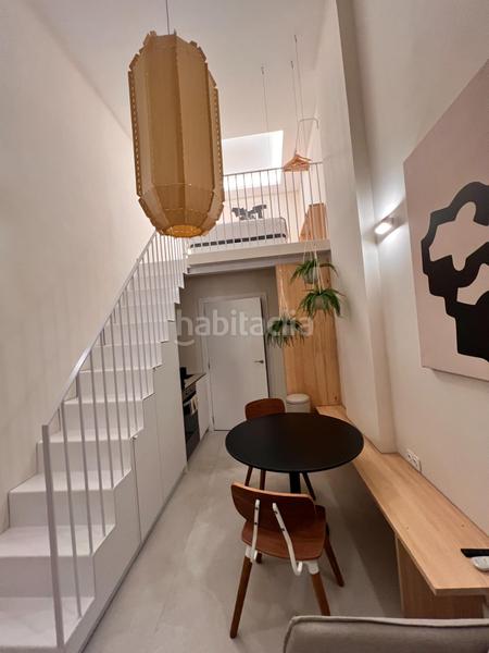 Foto ffddd5e2-6763-4910-ba44-1abcaf2080d0. Estudio  duplex, con licencia turistica, en planta baja, activo desde hace 1 año, muy rentable. en Valencia