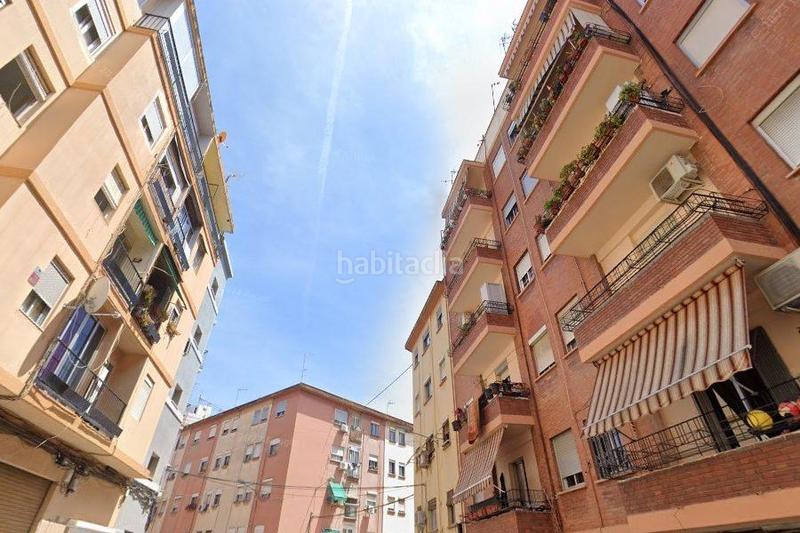 Foto 46f9e7ce-eb54-40e1-a6a2-476067332333. Appartamento in Barrio Benicalap Valencia