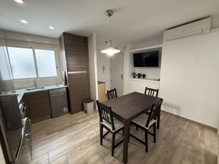 Alquiler Piso en Mestalla. Piso reformado de 4 habitaciones y 2 baños, zona aragon.