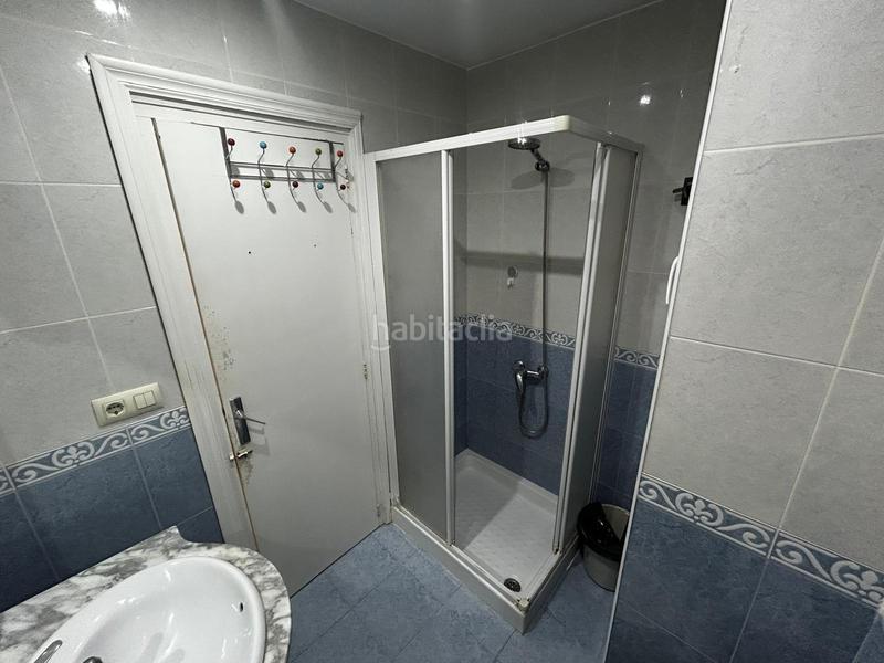 Foto b930f892-f6d5-4ff5-8774-897f4690e119. Piso excelente inversion, muy buena zona, ascensor, para entrar a vivir. en Valencia
