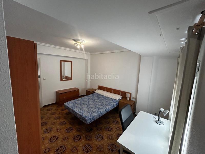 Foto d8240455-f66c-4c0c-b2c5-d688e6b2aff9. Piso excelente inversion, muy buena zona, ascensor, para entrar a vivir. en Valencia