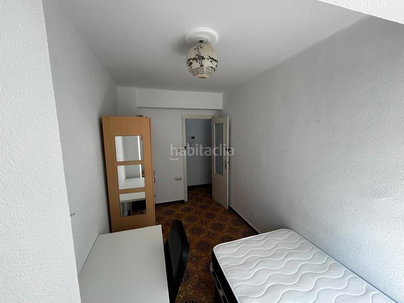 Foto f9a3bc1c-d5b5-4145-b895-26d35a199ce0. Piso excelente inversion, muy buena zona, ascensor, para entrar a vivir. en Valencia