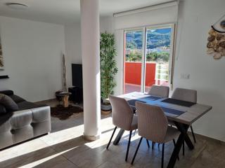 Etagenwohnung in Vilallonga / Villalonga. Piso casa del cielo   con amplia terraza, garaje y trastero, muy