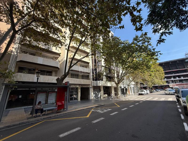 Foto 27e9d0ae-3010-4cd0-9a27-4d969f1df320. Aparcament cotxe a Exposició Valencia