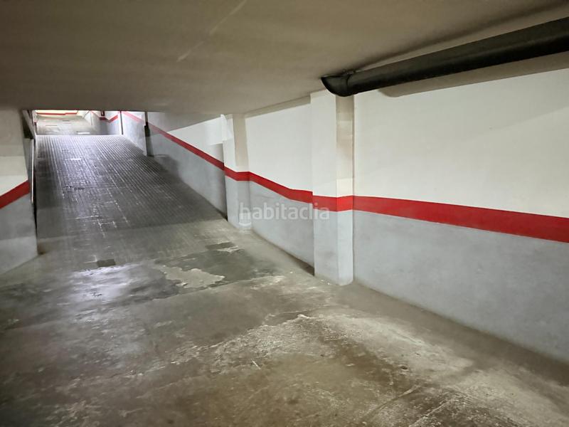 Foto 89b2af1e-99b9-45f3-9a28-ba79c26ca879. Aparcament cotxe a Exposició Valencia