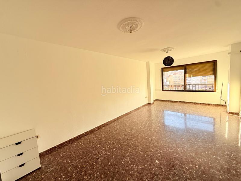 Foto ed538fef-82d8-4b67-b33b-ddb940096ab6. Rent flat with heating in Penya-Roja - Avda. Francia Valencia
