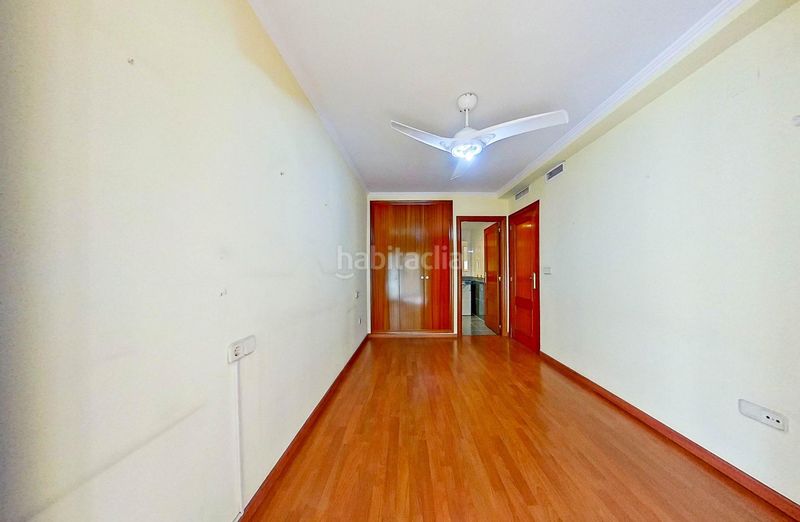 Piso excelente zona, piso amplio, a pocos metros de la ciudad de las artes y las ciencia y del club de tenis sporting en Valencia - Imagen 15