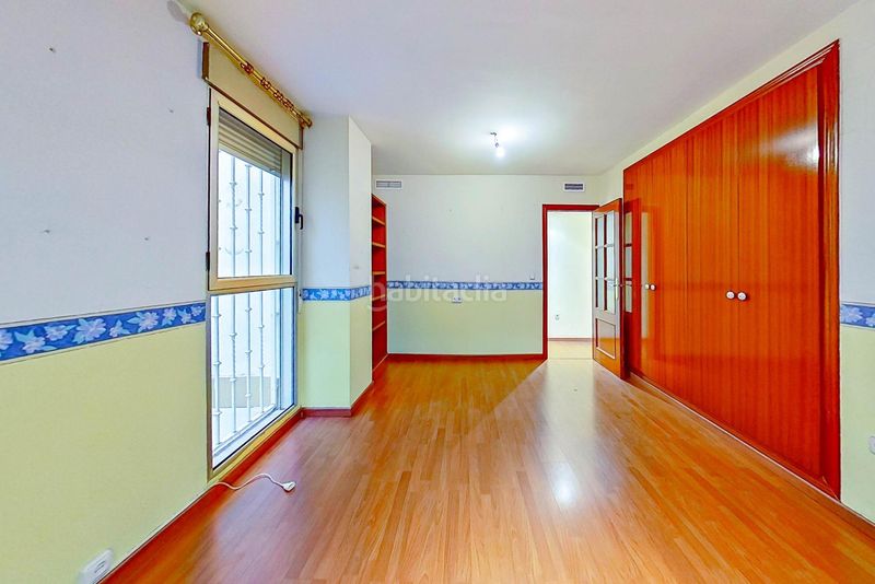 Piso excelente zona, piso amplio, a pocos metros de la ciudad de las artes y las ciencia y del club de tenis sporting en Valencia - Imagen 22