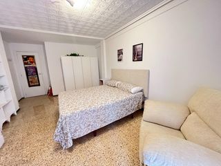 Lloguer Pis a Ciutat Jardí. Piso para estudiante a poca distancia de las universidades, 3 ha