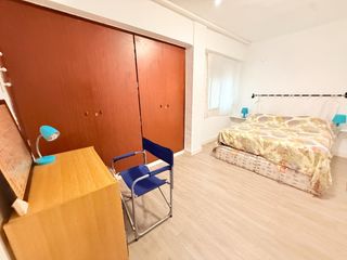 Affitto Appartamento in Aiora. Piso para estudiantes, zona metro amistat, habitaciones amplias,