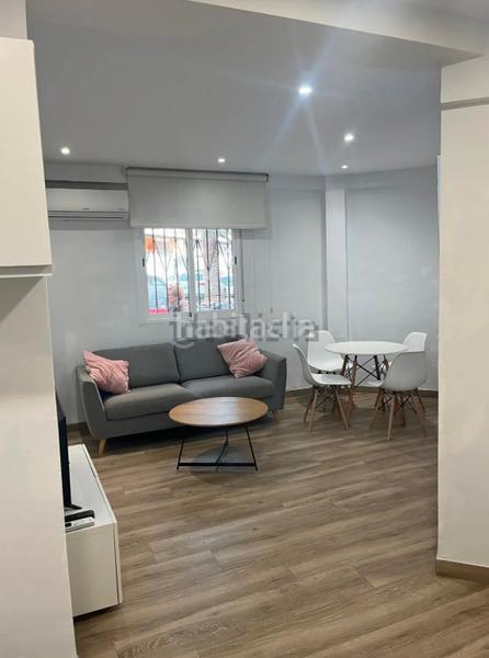 Foto e7d65dc2-bf7c-4d96-9b11-673e4613f802. Location studio dans Nou Moles Valencia