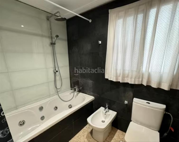 Foto f9ea1d2f-22bf-4c26-952e-f049d48269a9. Rent flat in Zona Concordia Burjassot