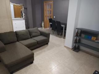 Affitto Appartamento in Mont Olivet. Alquiler vivienda en valencia