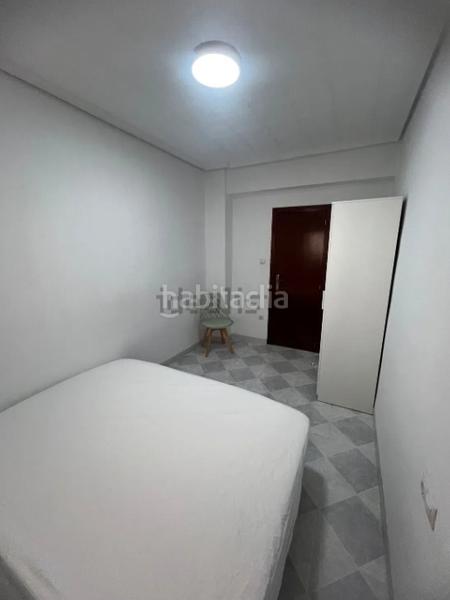 Foto 758fec15-5609-4170-a983-937beb1ab9bf. Alquiler piso alquiler vivienda e en Poble Nou Torrent