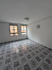 Miete Etagenwohnung in Barrio de Patraix. Alquiler vivienda en valencia
