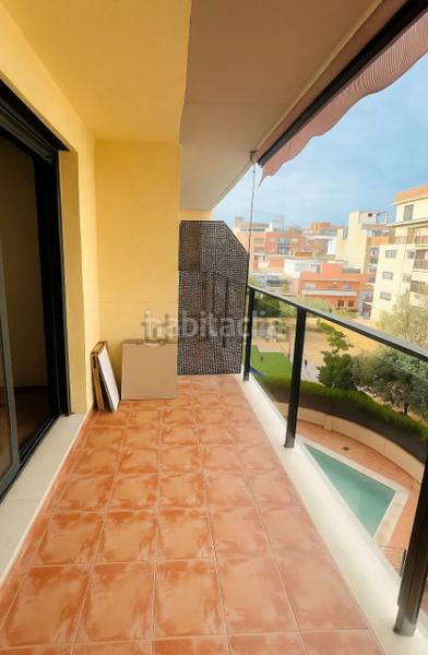 Foto a23ac008-e769-4c96-833c-62bb49297f22. Lloguer pis amb aparcament piscina a Riba - roja de Túria