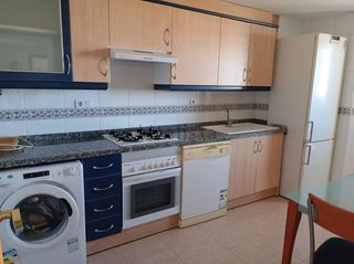 Rent Flat in Camí Reial. Alquiler vivienda en valencia